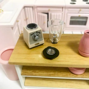 Liquidificador de suco TOFFY em miniatura 1:12, liquidificador de cozinha para casa de bonecas, branco/verde/rosa