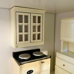 1:12 Puppenhaus Miniatur Wandregal Schrank W / Zu öffnende Türen & Glas-Creme Gelb, 1/12 Puppenmöbel Wandschrank Einzelschrank