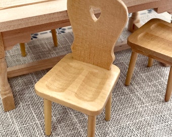 1:12 Dollhouse Miniature Solid Wood Chair W/Heart Shaped Back,1/12 Doll Furniture Dining Room Bedroom Chair