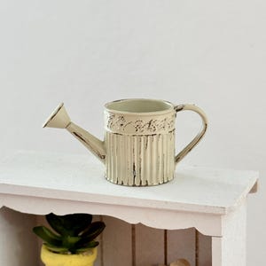 1:12 Dollhouse Miniature Rustic Style Metal Watering Can ,1/12 Doll Accessories Farm House Village Garden Watering Pot
