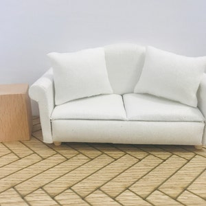 1:12 Scale Dollhouse Miniature Pure White Sofa 2 Seaters W/Cushions, 1/12 Doll house Furniture Double Seater Love seat