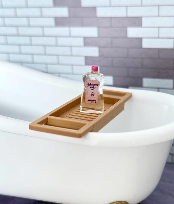 1:12 Scale Miniature Dollhouse Baby Oil; 1/12 Dollhouse Skincare Model