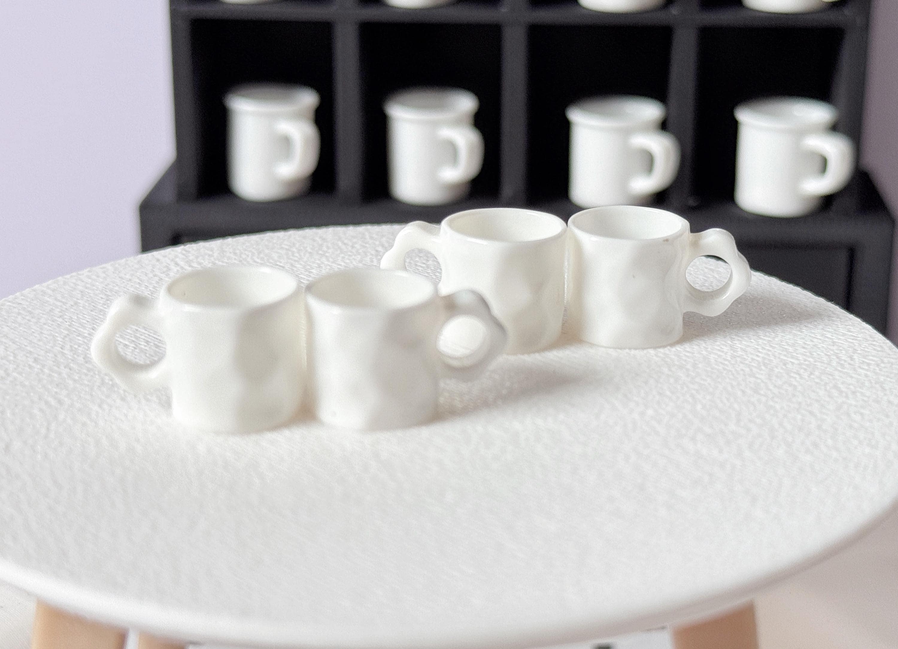 1:12 Scale Dollhouse Miniature 4PC Coffee Cups W/ Flower Handles, 1/12 Dollhouse Kitchen Accessories Mug (Cups Only)