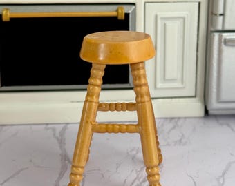Taburete alto de madera en miniatura para casa de muñecas a escala 1:12 con silla de bar para muebles de casa de muñecas a escala de 1"