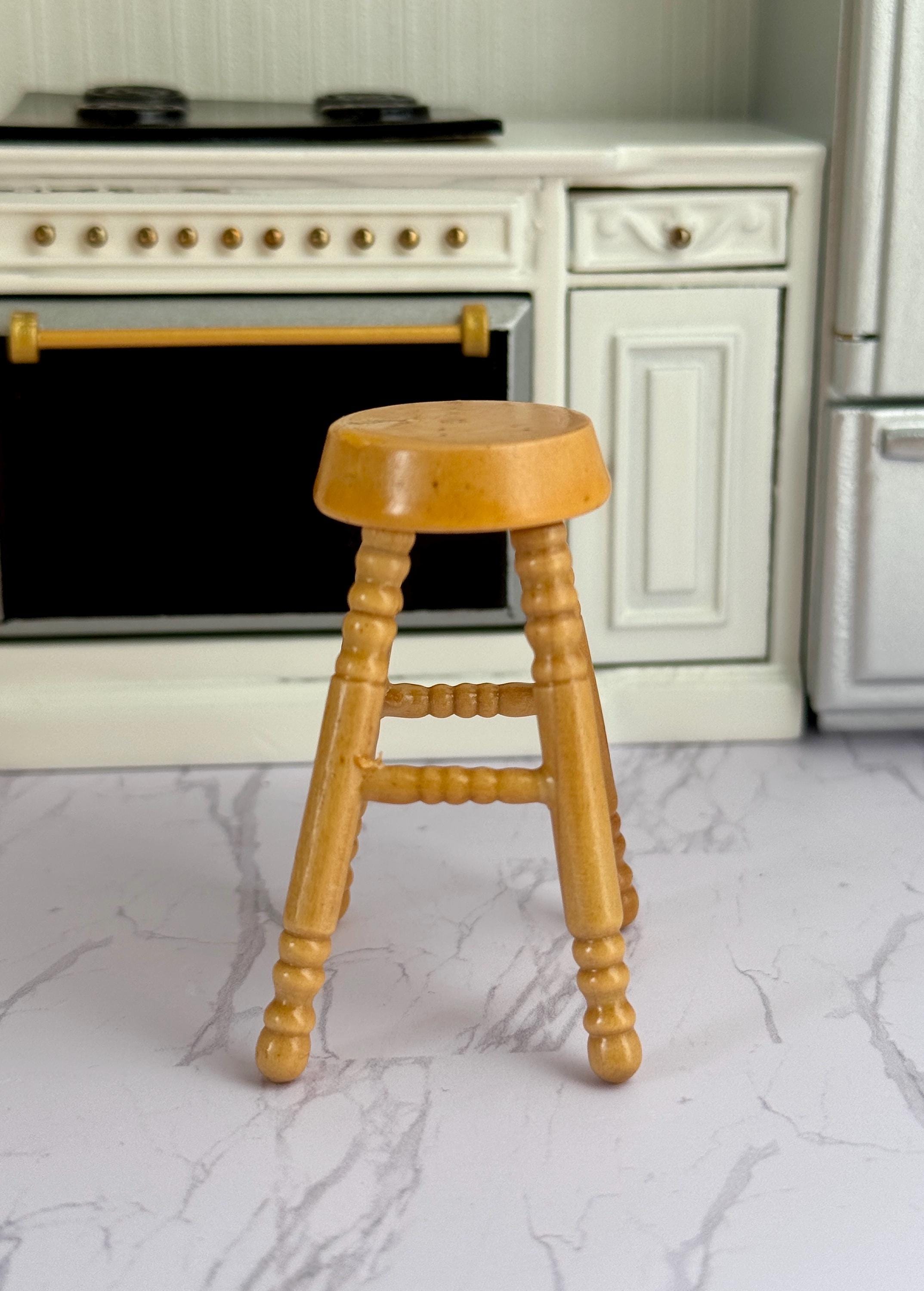 Cagette Miniature à Lattes en Bois Cérusé, Maison de Poupée, Échelle 1