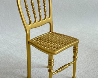 Retro engels miniaturen goud:klok,kandelaar,buitenlampje voor