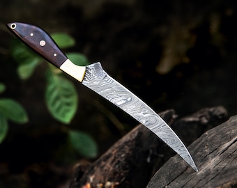 Cuchillo de chef fileteador de pesca hecho a mano y personalizado con hoja flexible y funda de cuero puro. Regalo de cuchillo fileteador grabado personalizado.
