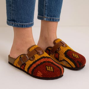 Size 5 --kilim clog- clogs --kilim slipper --men slipper --woman slipper --gay slipper --carpet clog --size 5 Us