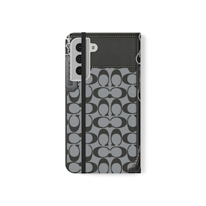 Betty Boop Luxe Fashionista Phone Case | Black Outfit, Luxury Background image 9