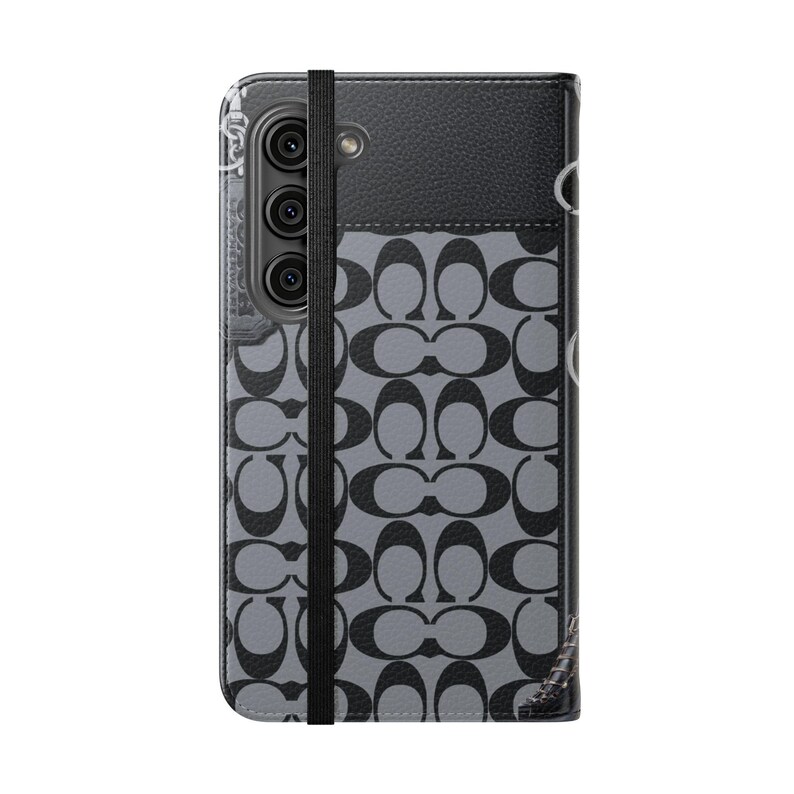 Betty Boop Luxe Fashionista Phone Case | Black Outfit, Luxury Background image 13