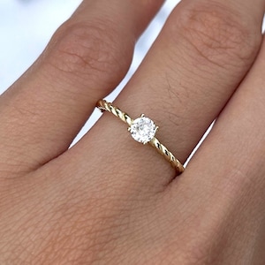 Twisted Rope Gold Promise Ring-Round Stone Cute Promise Ring-Gold Modern Promise Ring-Round Cut Stacking Layering Ring-Gold Anniversary Ring