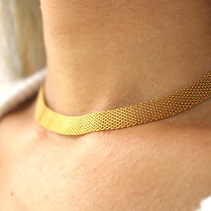 Dainty Gold Mesh Choker Vintage Retro Mesh Bracelet and Choker Set Waterproof Herringbone Gold Necklace Anti Tarnish Hypoallergenic Jewelry