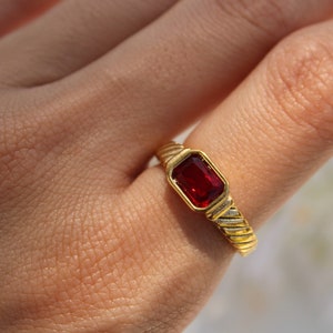 18K Gold Ruby Signet Ring WATERPROOF RING Rectangle Ruby Statement Ring May Birthday Ring Solitaire Ring Moms Gift Elegant Red Diamond Ring