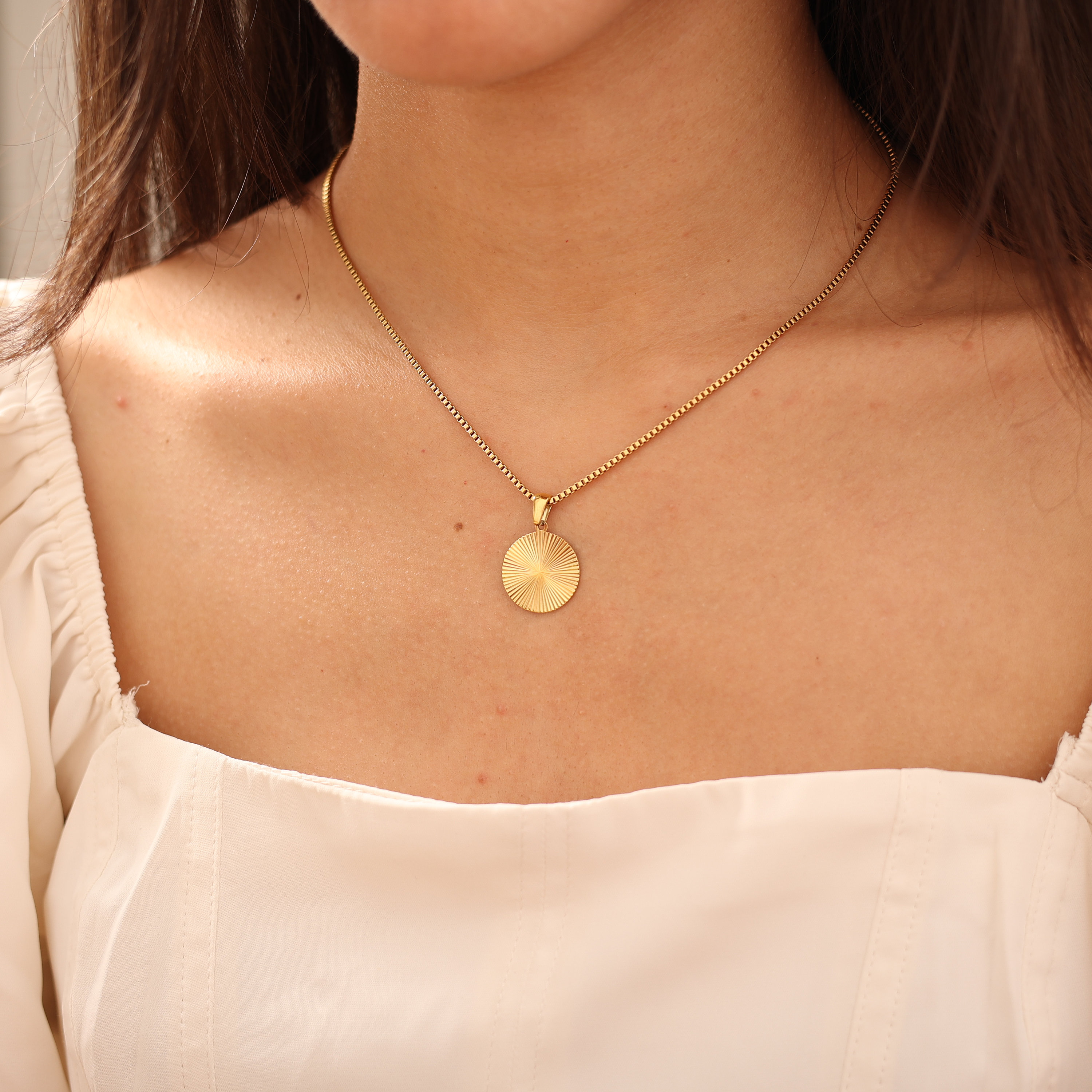 Etsy gold shop circle necklace