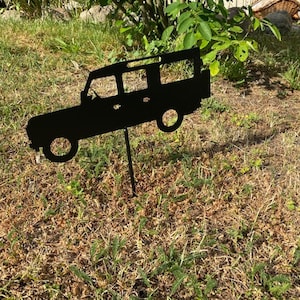 Decoração de jardim Landrover Defender 110, revestido a pó preto
