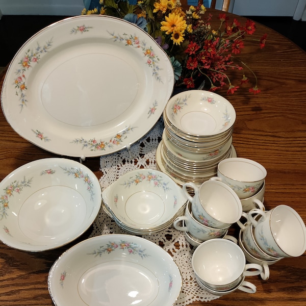 Homer Laughlin Eggshell Nautilus China, Ferndale N1577, bowls, cups, more