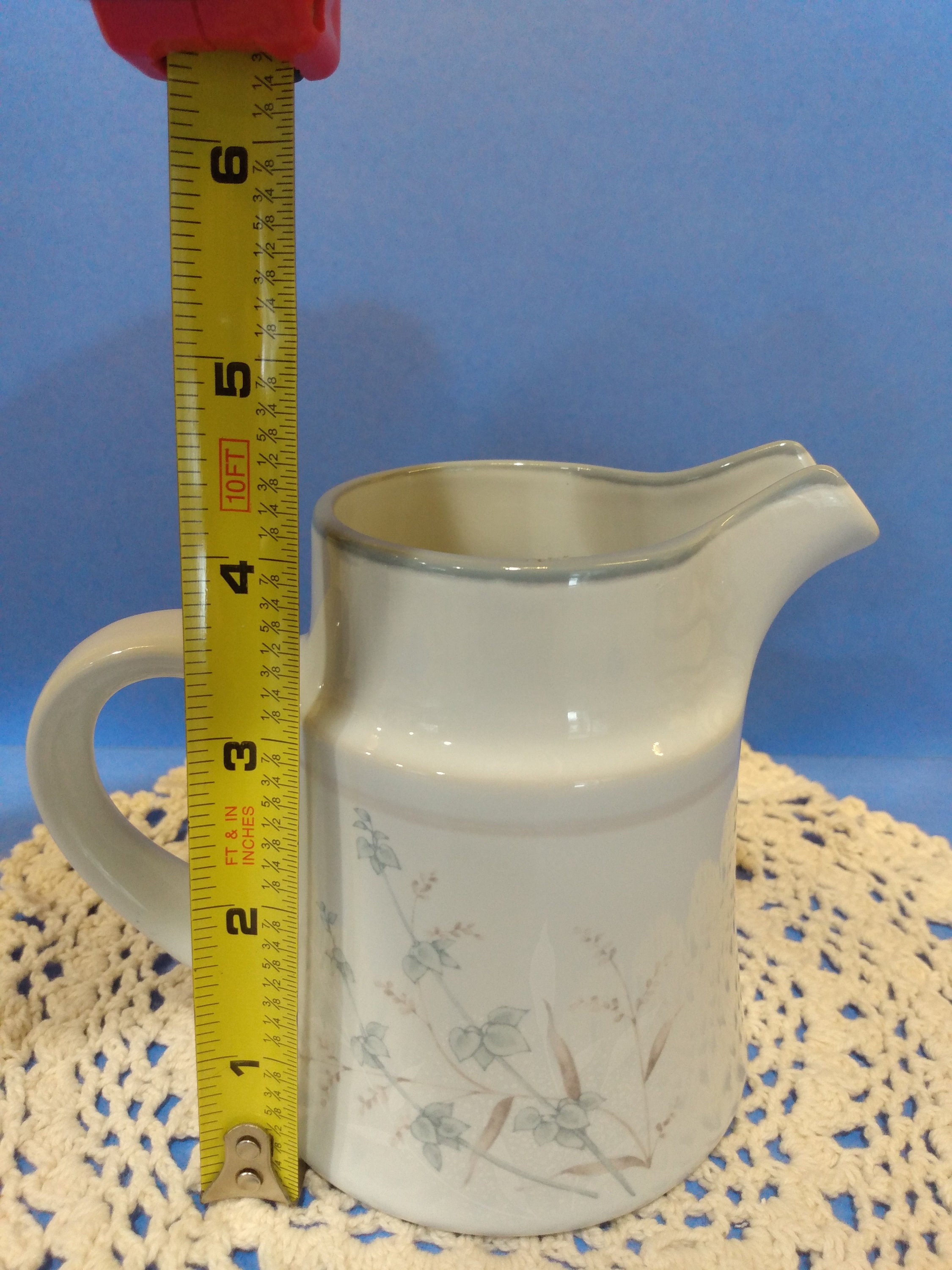 Serving Odds & Ends Home & Living 19821992 Creamer and Sugar Bowl set