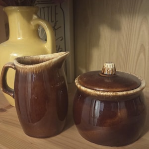 Hull Pottery Brown Drip Creamer and Sugar Bowl – Farmhouse Stoneware Pitcher