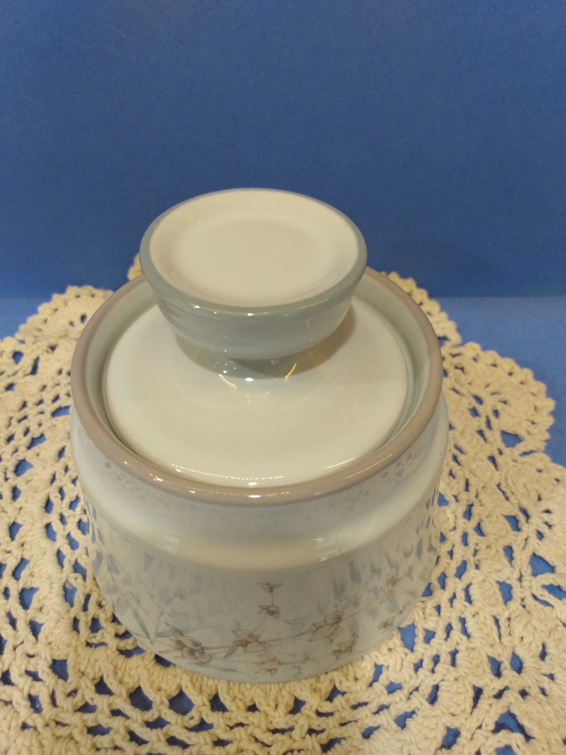 Serving Odds & Ends Home & Living 19821992 Creamer and Sugar Bowl set