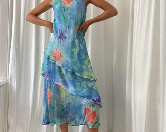 Vintage Y2k 00s Blau und Grün asymmetrisches Midi-Sommerkleid mit Rüschensaum und Malerischem Blumendruck mit passendem Schal / Jacke