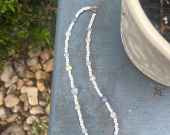 Collar playero de cuentas de cristal y perlas