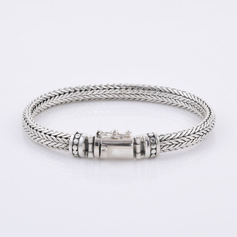 John hardy bracelets store