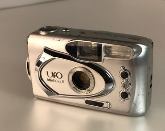 Vintage film camera UFO 35mm Point and shoot camera for beginners with case,autoflash film camera retro kodak analogue,Ufo mini LUX (II)