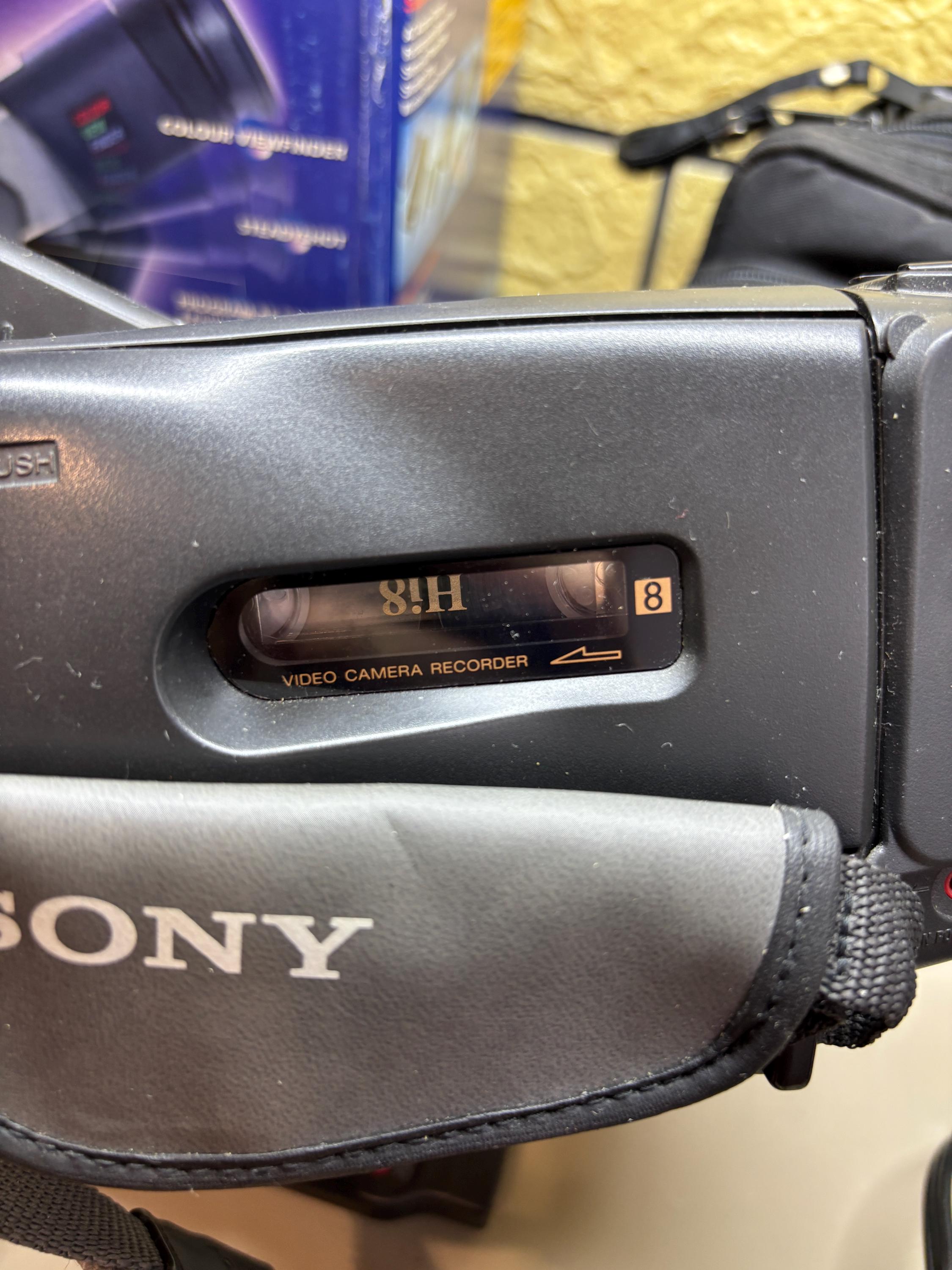 Sony Camcorder,in Working Order, Working Digital, Sony Ccd-tr720e