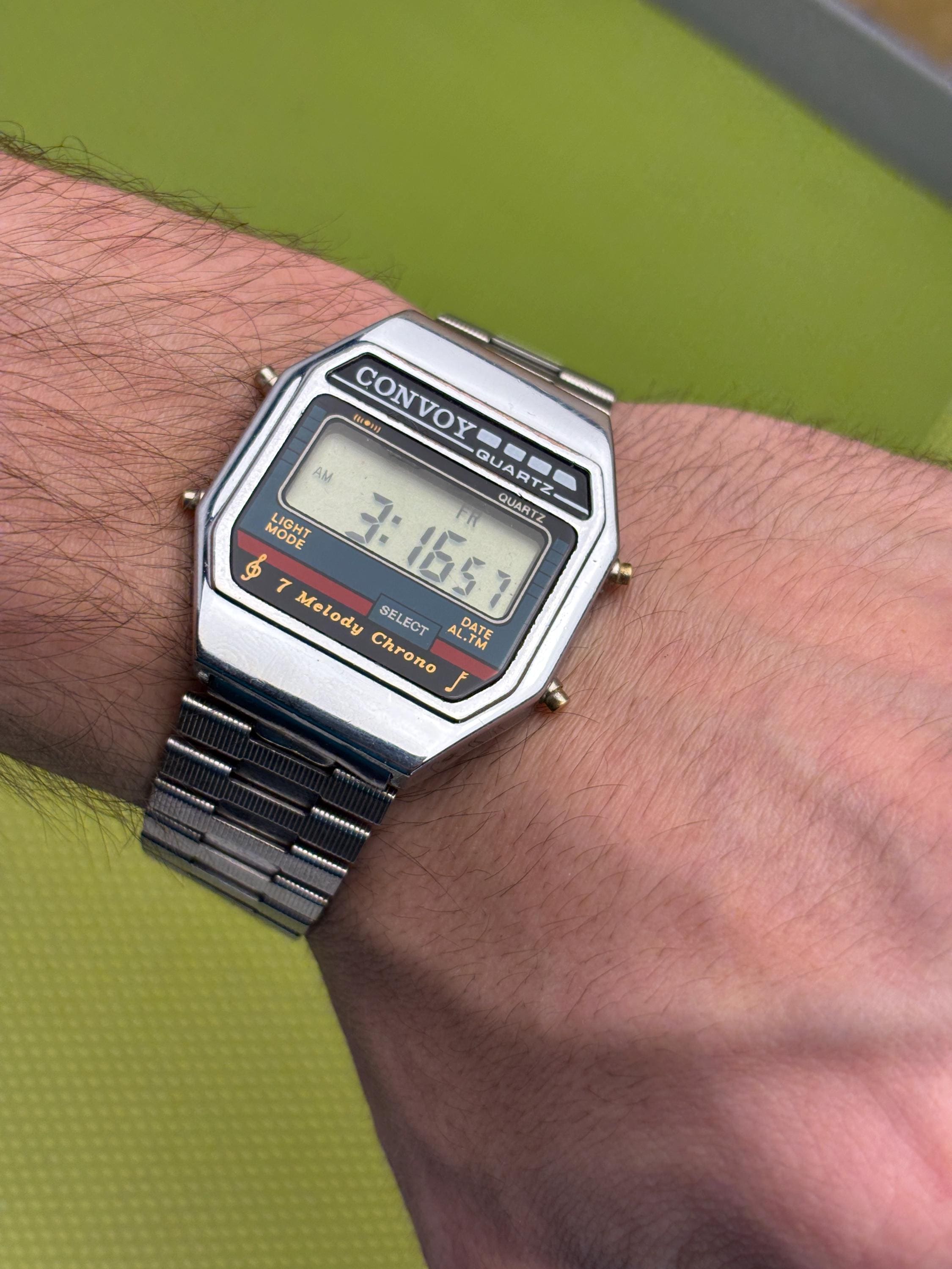 【TIMEX】90's ヴィンテージ デジタル 美品 懐かしいのに新しい！タイメックスのシンプルデジタルウオッチが