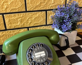 Rare Rotary telephone Siemens, Germany, Antique green telephone,Landline telephone for collection,Retro telephone GDR