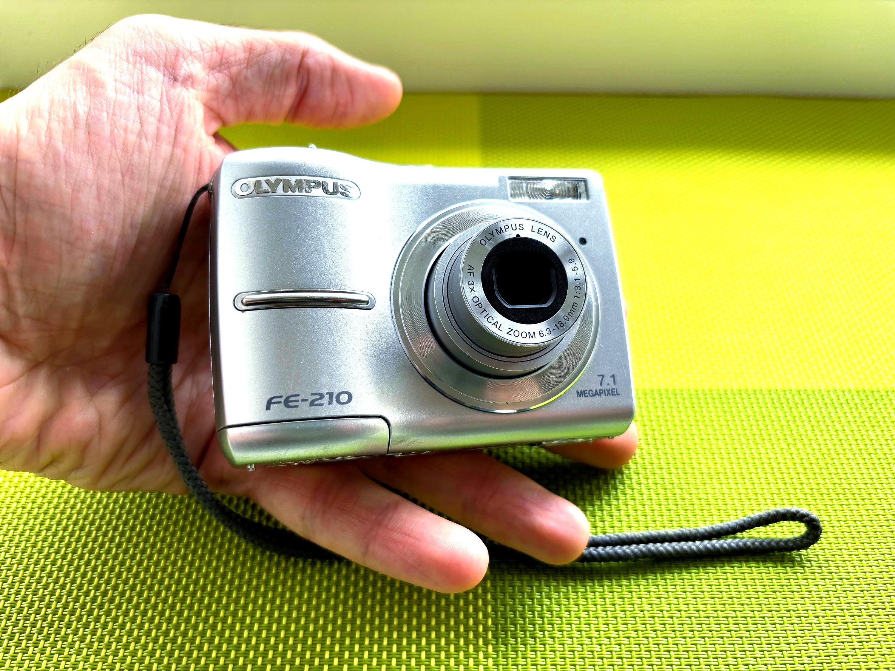 Very Popular Camera, Working, Cool, Olympus Digital Camera