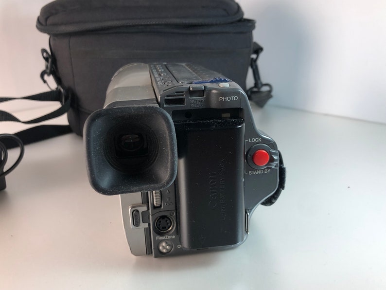 Canon Video Camera,in Working Order, a Working Digital ,video Camera