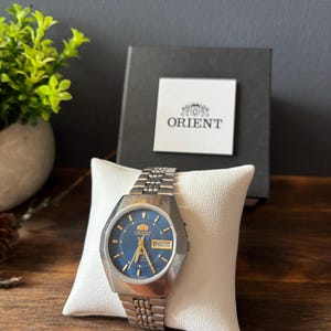 Vintage Orient Crystal 21 Jewels Automatic Watch – Blue Dial, Japanese Made, Serviced, circa 1990s + Gift Box Cool Vintage rare