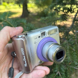 カメラ Canon PowerShot A510、カメラ、初心者とプロ向け、コンパクト、動作中、非常に人気のあるカメラ、動作中、クール、Canon、デジタルカメラ、