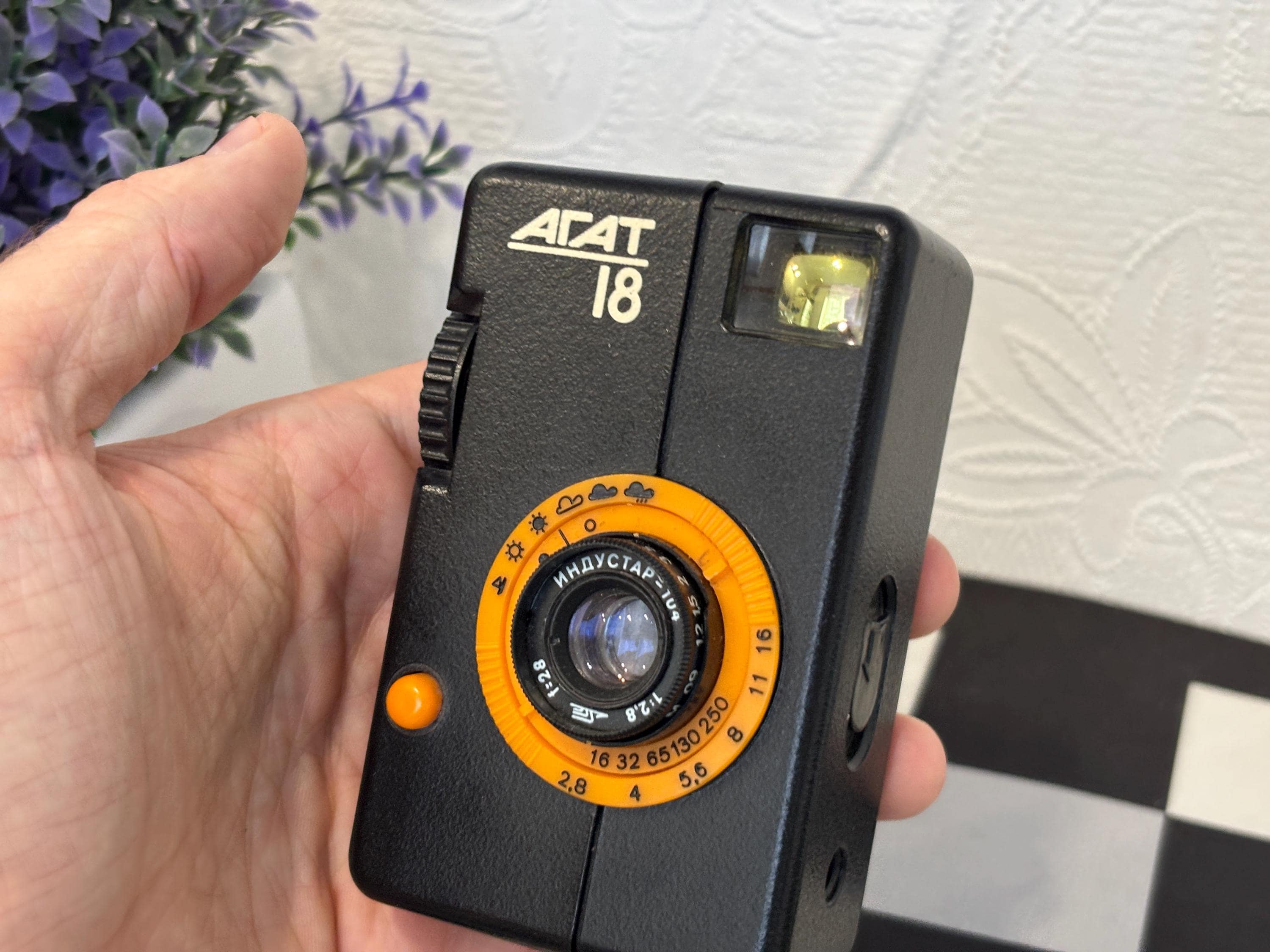 AGAT-18、希少、ソビエト、35 mm フィルム、ハーフ フレーム カメラ