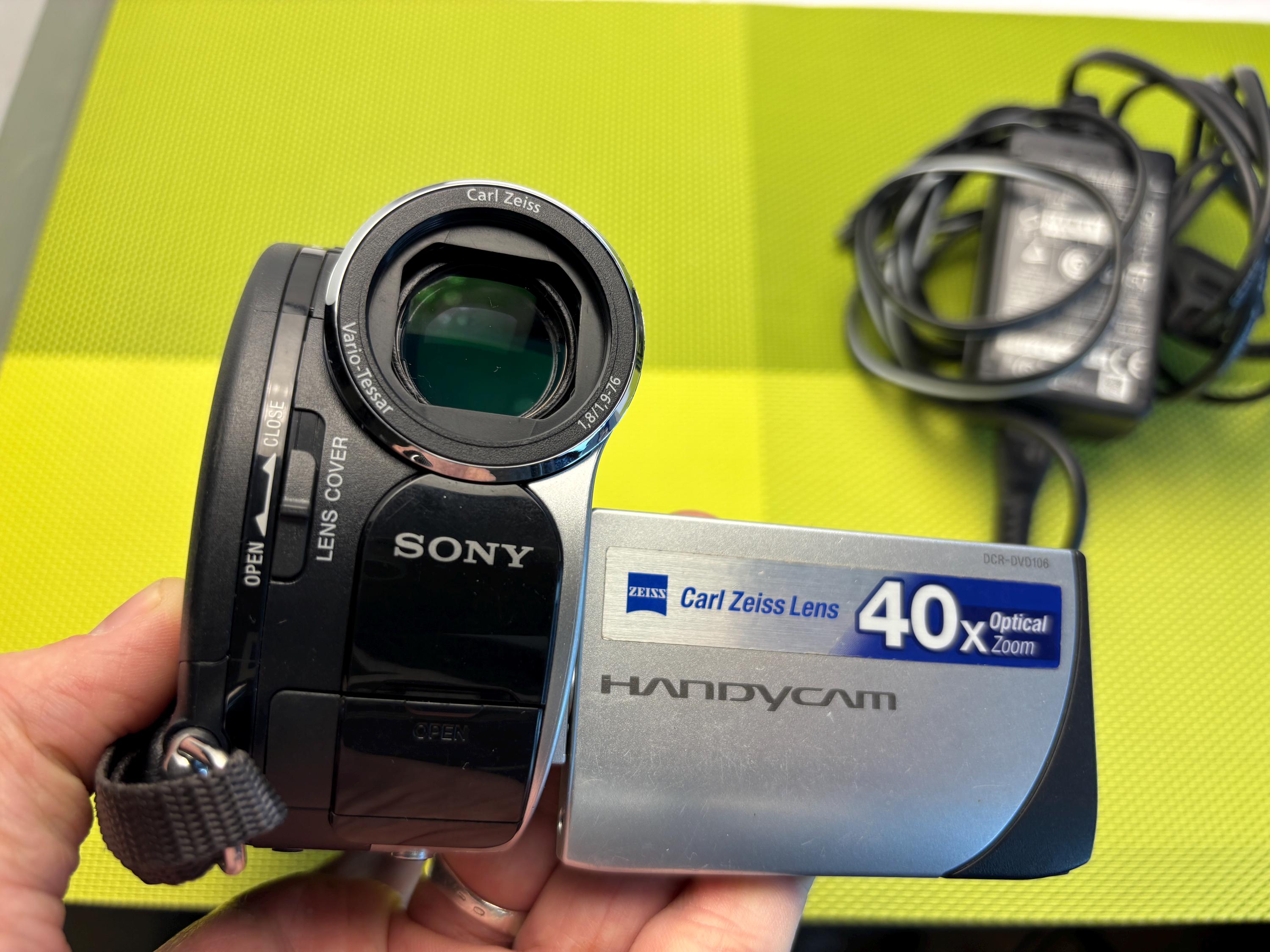 Sony Video Camera,in Working Order, a Working Digital ,video Sony Video Camera,in Working Order, a Working Digital ,video