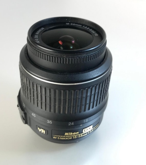 AMI様ご確認用 Used Nikon AF-S DX NIKKOR 18-55mm f⁄3.5-5.6G VR II Lens 2211 B&amp