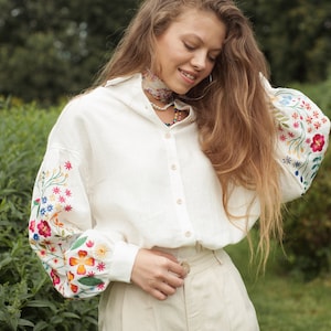 Embroidered ivory linen blouse. Ukrainian  floral vyshyvanka.