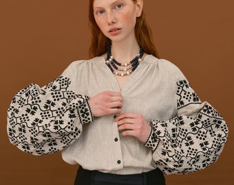 Boho linen blouse with traditional ukrainian floral embroidery. Hadyach vyshyvanka