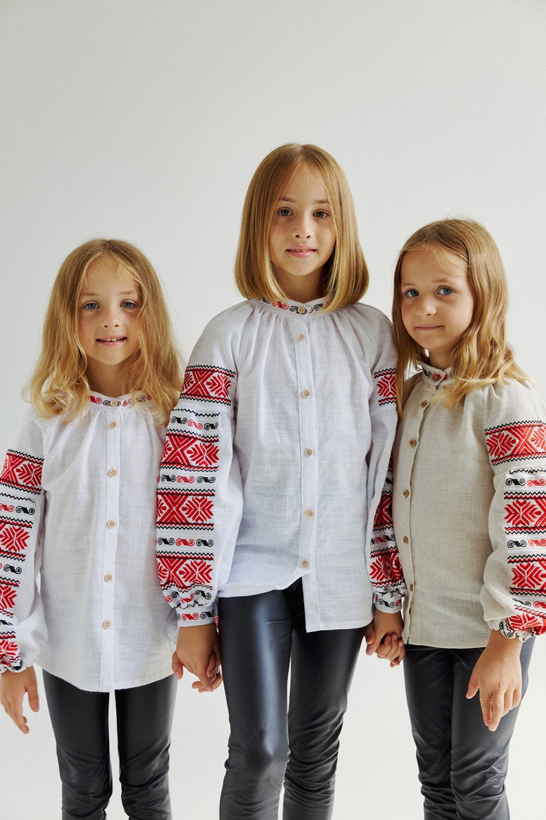 Girl peasant vyshyvanka blouse. Ukrainian cotton shirt for kids. IN STOCK zdjęcie 6