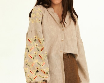 Ukrainian not dyed linen peasant top with floral traditional embroidery. Modern Vyshyvanka for women