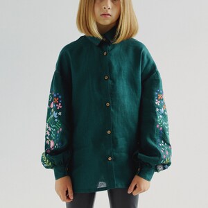 Forest green linen vyshyvanka blouse for girls. Ukrainian collar shirt for kids. IN STOCK image 3