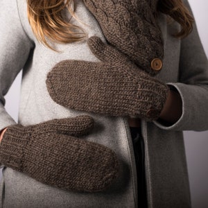 Mittens, Fleece lined, hand made from 100% fine sheep wool called TOUCH