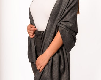 The classic Woollen Shawl- Charcoal Gray