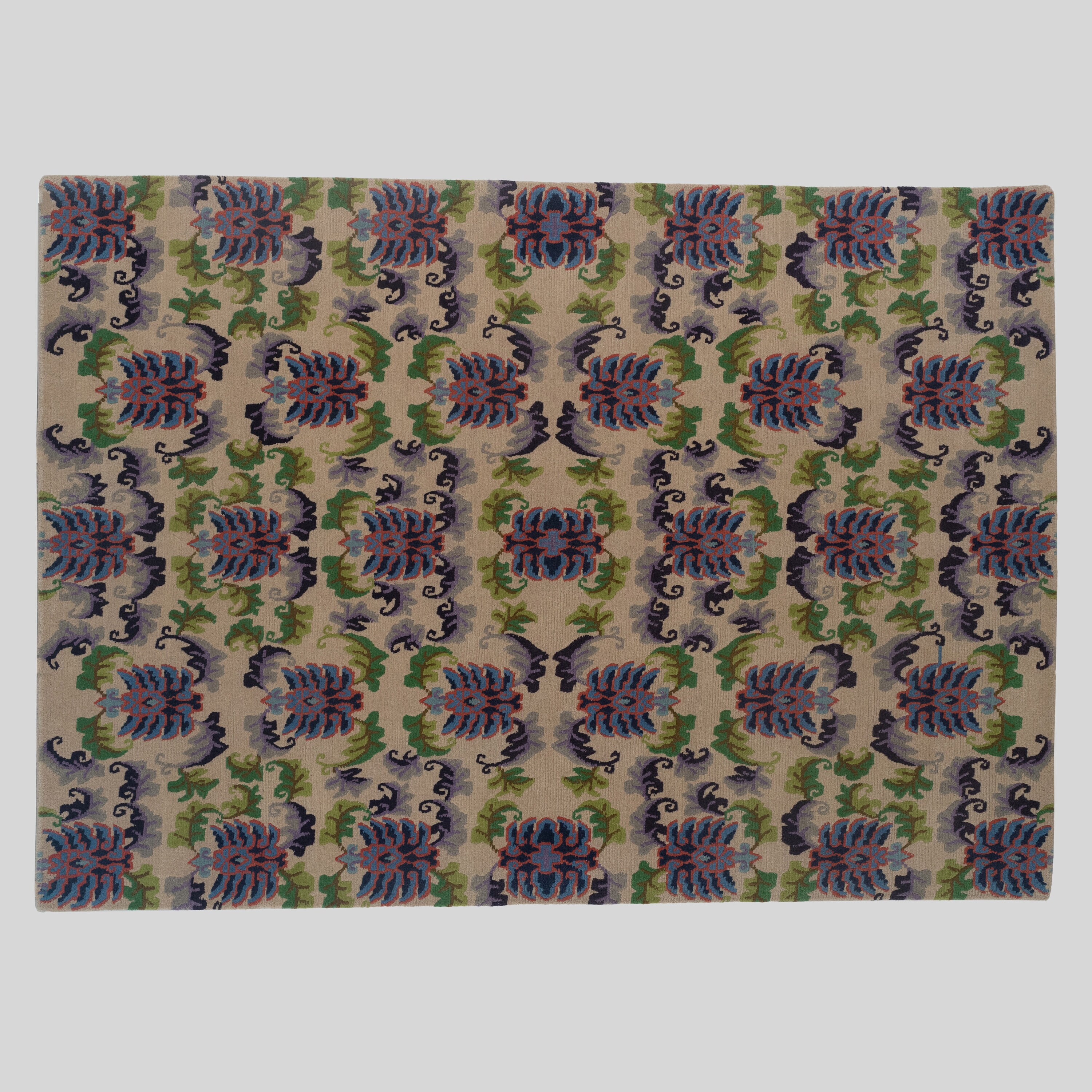 Rugs and Carpets KELSANG White Hand knotted Rugs and Carpets