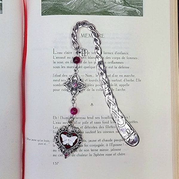 Cute bookmark, custom bookmark, personalized bookmark, metal bookmark, bookmark, marque-pages, white butterfly, butterfly, papillon,handmade