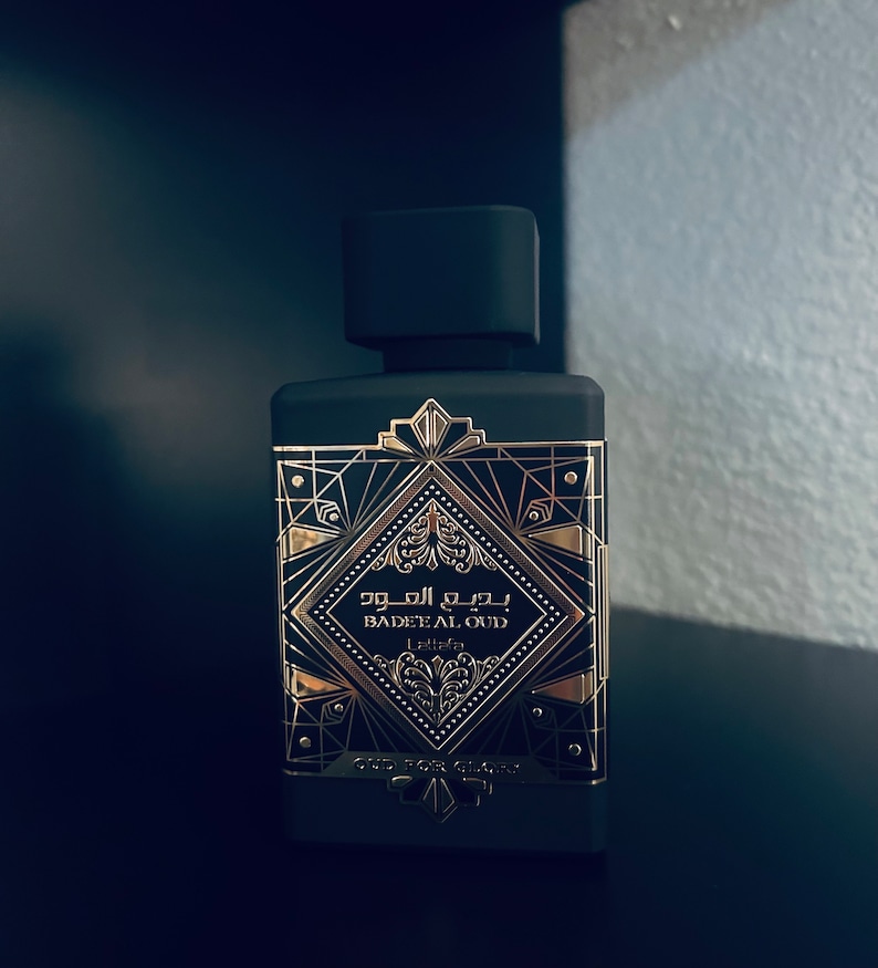 Lattafa Bade'e Al Oud Oud for Glory Eau De Parfum. Decants/samples ...
