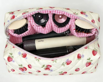 Erdbeer-Print gesteppte Haar-Werkzeug-Tasche, Haar-Werkzeug-Organizer-Tasche mit Produktfächern, Haar-Werkzeug-Organizer, Haar-Werkzeug-Schutzhülle, Geschenk