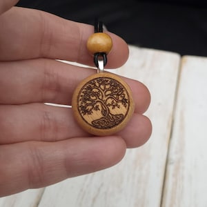 Tree of Life Pendant with Celtic Knot Roots – Laser Engraved Wooden Necklace – Beechwood Amulet for Strength & Connection