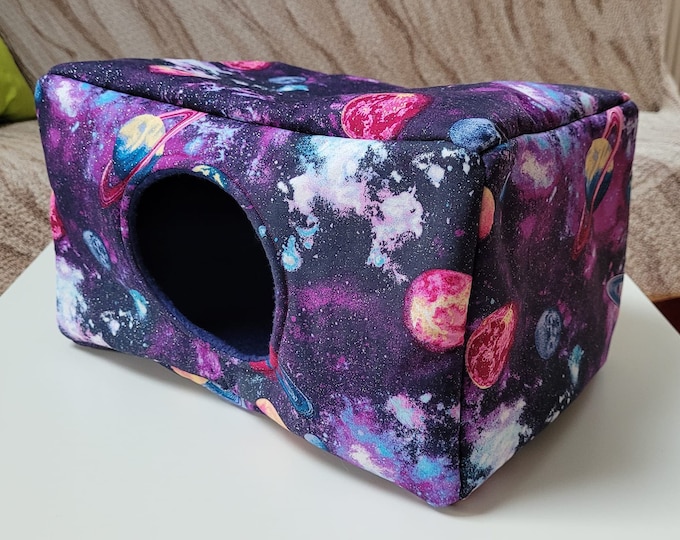 Large Reinforced Guinea Pig Cube, Heart Cavy Cuddle Box, Colourful Rat